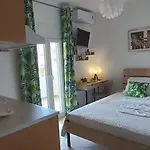Actis 1 * Stelida (Naxos)